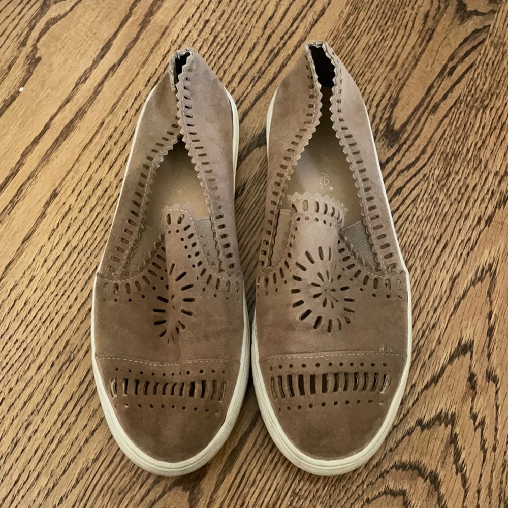 Suede cut out slip on shoes.